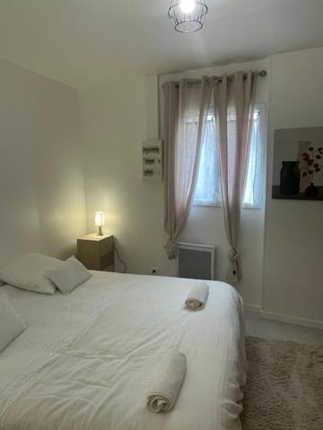 Petite Maison Frepillon Villa Esterno foto